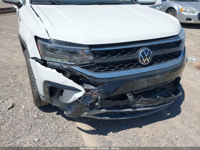 Продаж на аукціоні авто 2022 Volkswagen Taos 1.5t Se, vin: 3VVLX7B24NM070686, номер лоту: 45618831