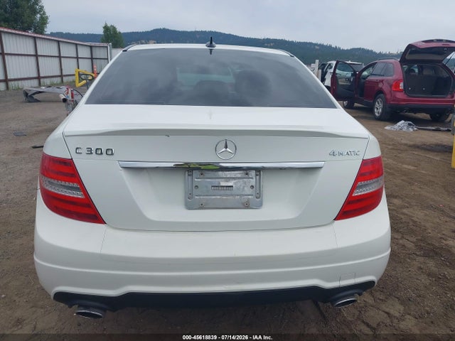 Продажа на аукционе авто 2012 Mercedes-benz C 300 Sport 4matic, vin: WDDGF8BB7CR237665, номер лота: 45618839