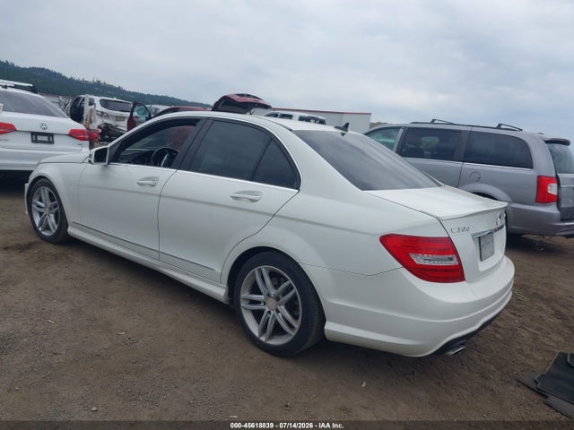 Продажа на аукционе авто 2012 Mercedes-benz C 300 Sport 4matic, vin: WDDGF8BB7CR237665, номер лота: 45618839