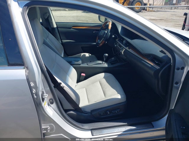 Aukcja sprzedaży 2013 Lexus Es 300h, vin: JTHBW1GG9D2033040, numer aukcji: 45618850