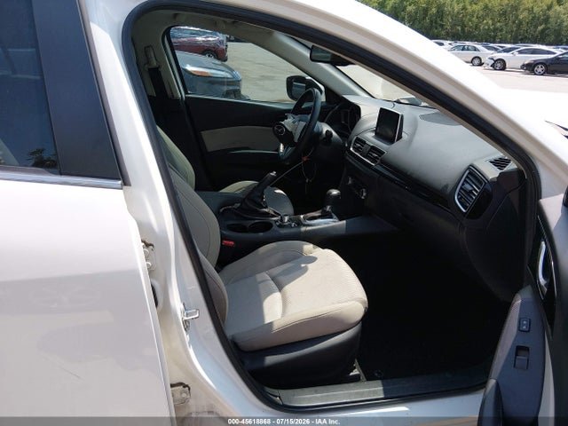 Продажа на аукционе авто 2016 Mazda Mazda3 I Touring, vin: 3MZBM1W74GM271879, номер лота: 45618868