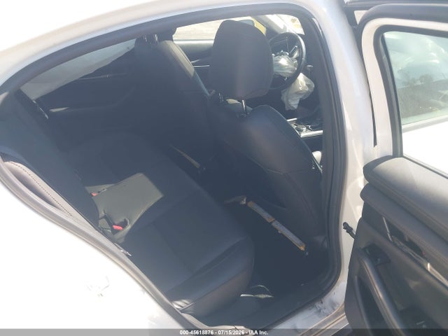 Mazda Mazda3 Preferred 2022 3MZBPACL1NM315990 Image 8