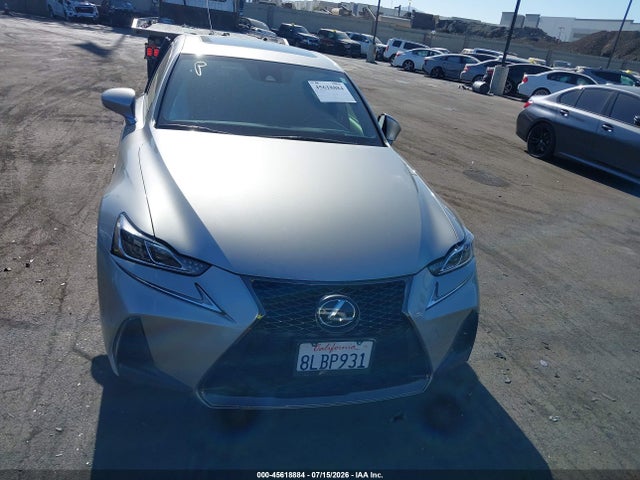 Lexus IS 350 2019 JTHBZ1D21K5035036 Image 13