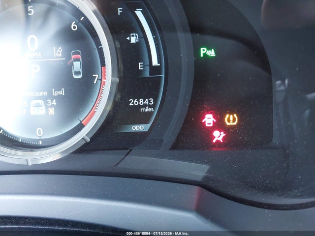 Lexus IS 350 2019 JTHBZ1D21K5035036 Image 16