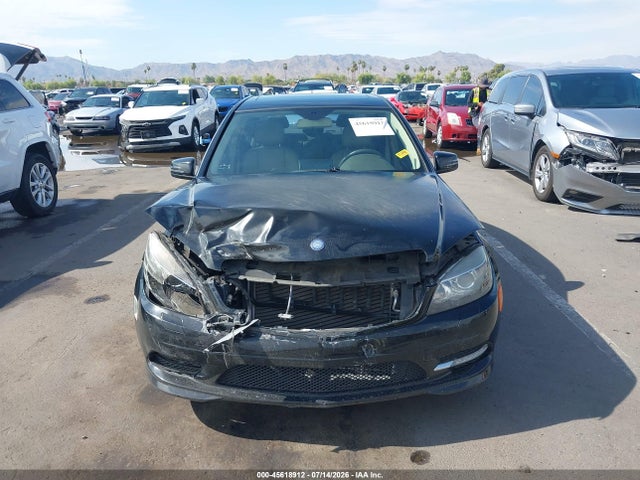 Продажа на аукционе авто 2011 Mercedes-benz C 300 Luxury 4matic/sport 4matic, vin: WDDGF8BBXBR141219, номер лота: 45618912