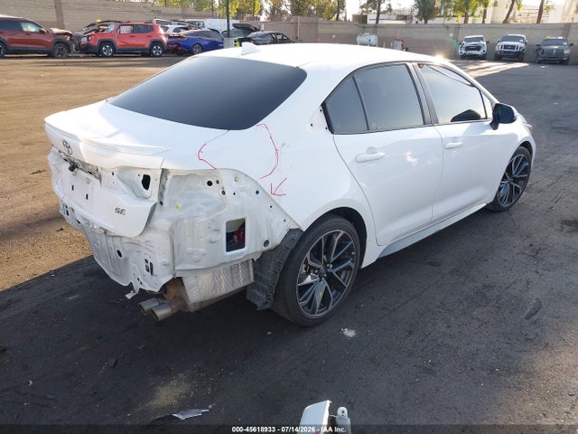 Toyota COROLLA SE 2020 5YFS4RCE7LP039087 Image 4