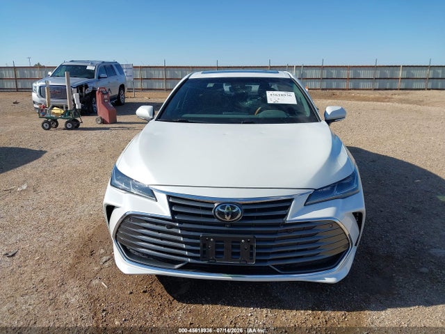 Toyota AVALON LIMITED 2022 4T1DZ1FB9NU086877 Image 12