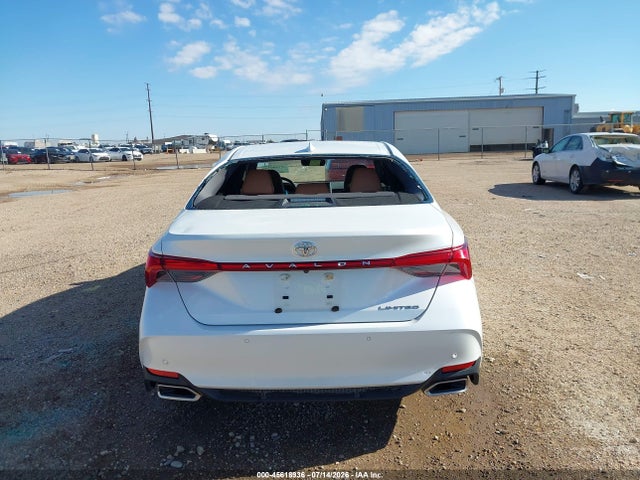Toyota AVALON LIMITED 2022 4T1DZ1FB9NU086877 Image 16