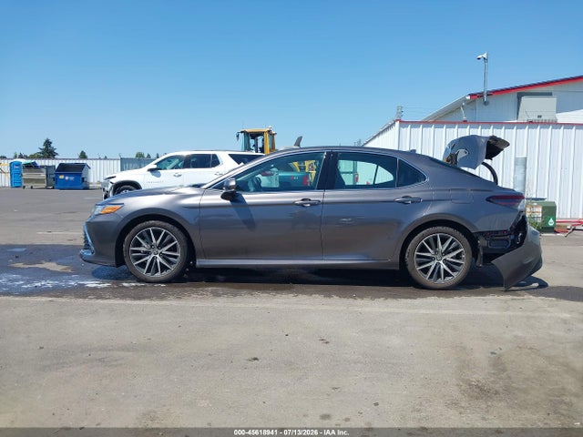 4T1F11AK9RU868593 Toyota CAMRY XLE