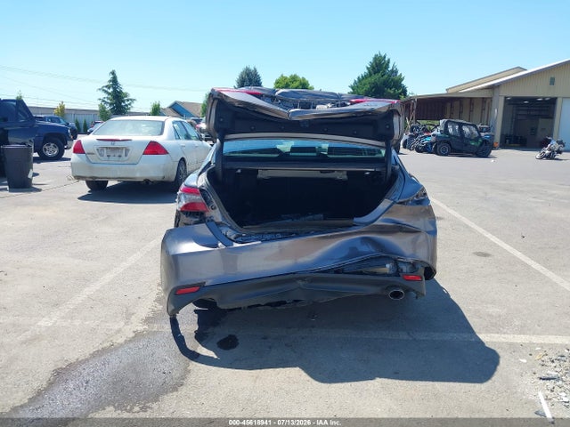 4T1F11AK9RU868593 Toyota CAMRY XLE