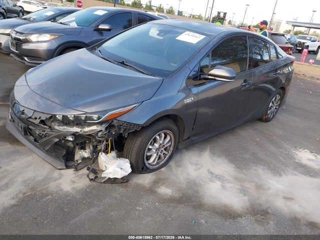 Toyota Prius Prime Xle 2020 JTDKARFP7L3157333 Image 2