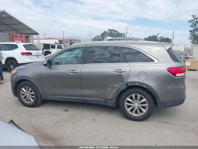 45618965 :رقم المزاد ، 5XYPG4A33GG180914 vin ، 2016 Kia Sorento 2.4l Lx مزاد بيع