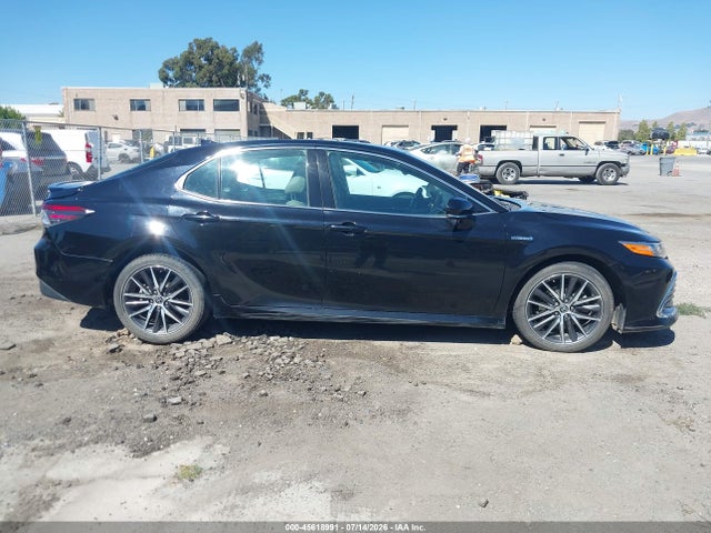 Продажа на аукционе авто 2021 Toyota Camry Xle Hybrid, vin: 4T1F31AK9MU021723, номер лота: 45618991