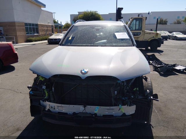 BMW X7 M60i 2024 5UX33EM05R9S86530 Image 13