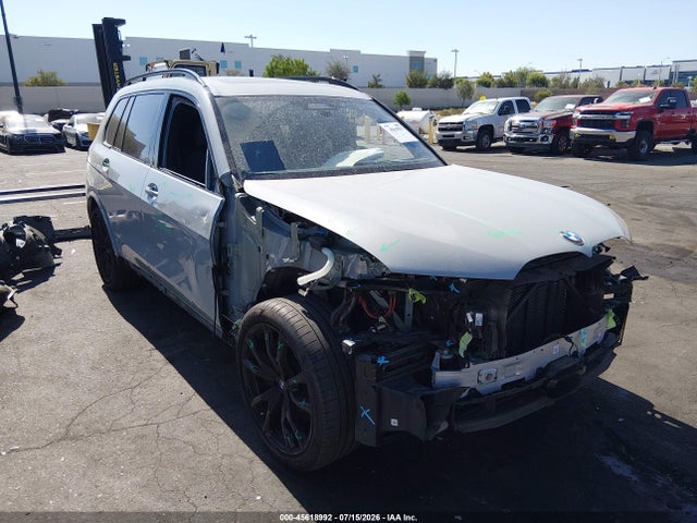 BMW X7 M60i 2024 5UX33EM05R9S86530 Image 14