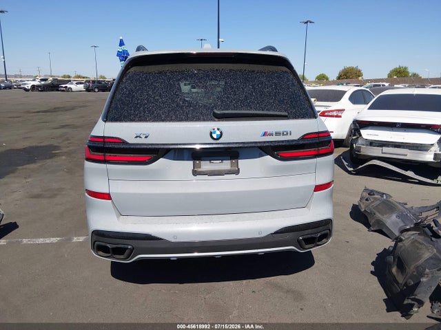 BMW X7 M60i 2024 5UX33EM05R9S86530 Image 17
