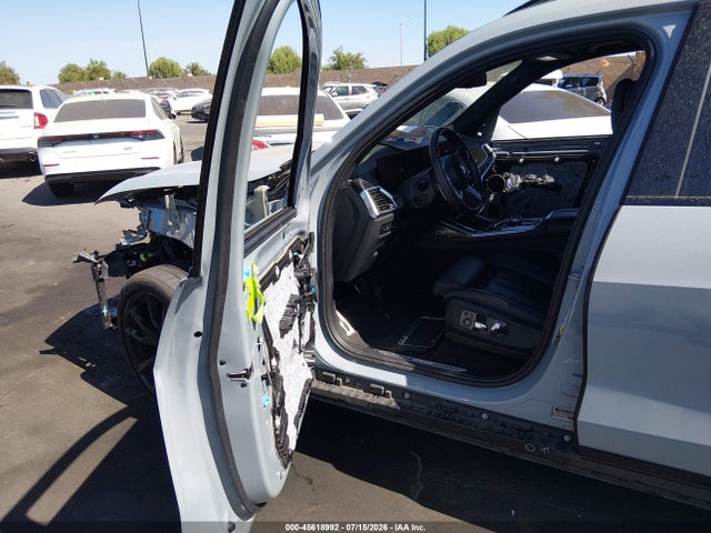 BMW X7 M60i 2024 5UX33EM05R9S86530 Image 5