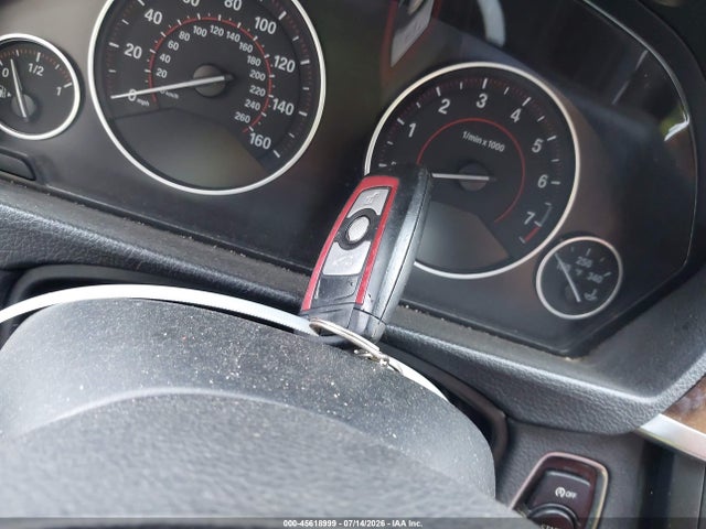 45618999 :رقم المزاد ، WBA3B5C57FP654079 vin ، 2015 Bmw 328i Xdrive مزاد بيع