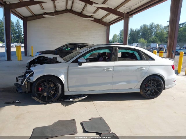 Продажа на аукционе авто 2018 Audi S3 2.0t Premium Plus/2.0t Tech Premium Plus, vin: WAUB1GFF8J1045979, номер лота: 45619087