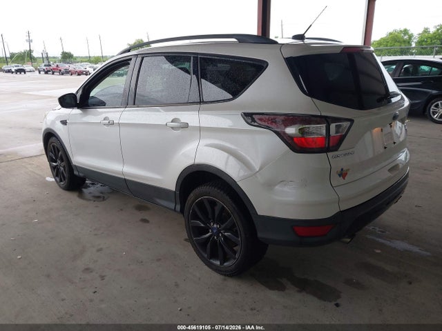 Ford ESCAPE SE 2017 1FMCU0GD8HUA93585 Image 3