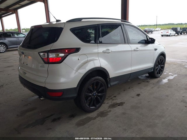 Ford ESCAPE SE 2017 1FMCU0GD8HUA93585 Image 4