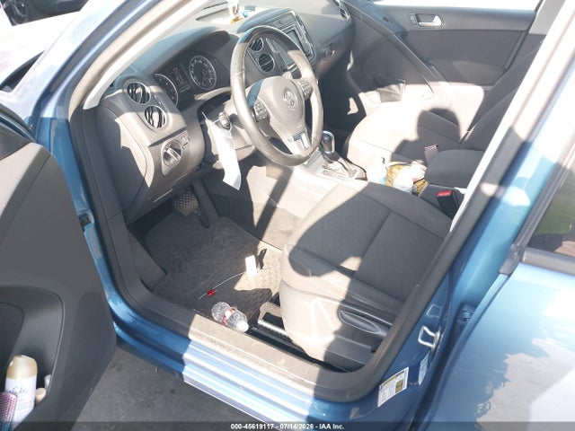 Продаж на аукціоні авто 2017 Volkswagen Tiguan 2.0t/2.0t S, vin: WVGAV7AX9HK042723, номер лоту: 45619117