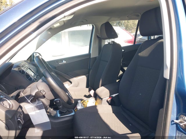 Продаж на аукціоні авто 2017 Volkswagen Tiguan 2.0t/2.0t S, vin: WVGAV7AX9HK042723, номер лоту: 45619117