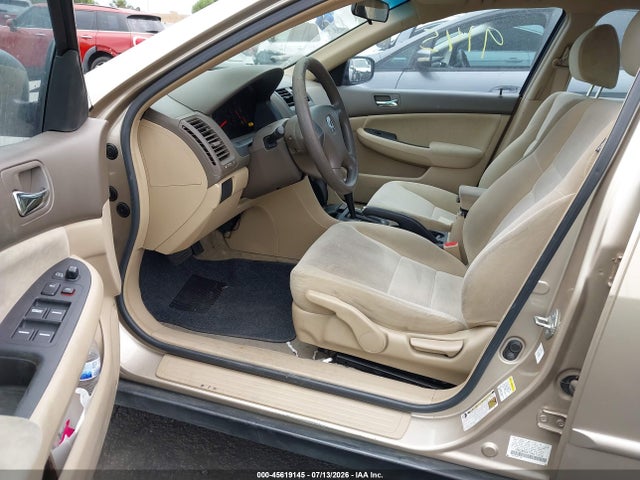 45619145 :رقم المزاد ، 1HGCM56475A011024 vin ، 2005 Honda Accord 2.4 Lx مزاد بيع