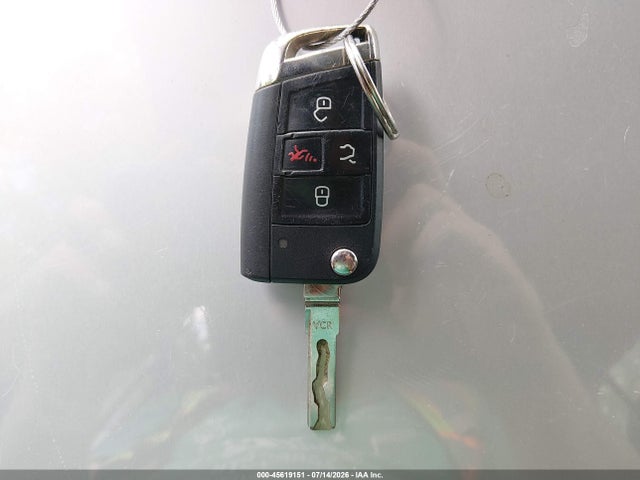 Продажа на аукционе авто 2015 Volkswagen Golf Gti 2.0t Se 4-door, vin: 3VW5T7AU7FM040649, номер лота: 45619151