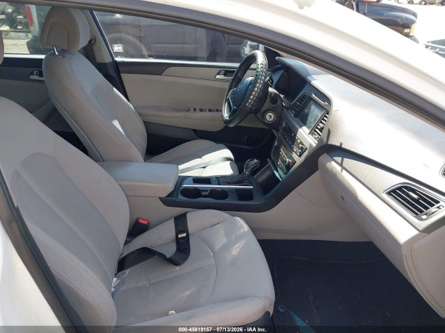 Hyundai SONATA SE 2016 5NPE24AF3GH396951 Image 5