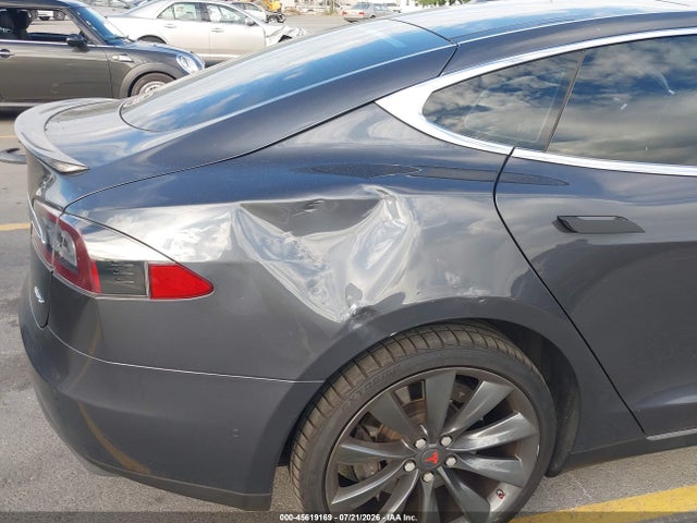 Tesla Model S 70d/85d/p85d 2015 5YJSA1H22FF087296 Image 6