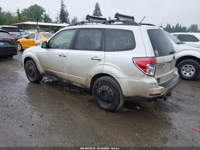 Продаж на аукціоні авто 2011 Subaru Forester 2.5x Premium, vin: JF2SHBCC4BH742748, номер лоту: 45619179