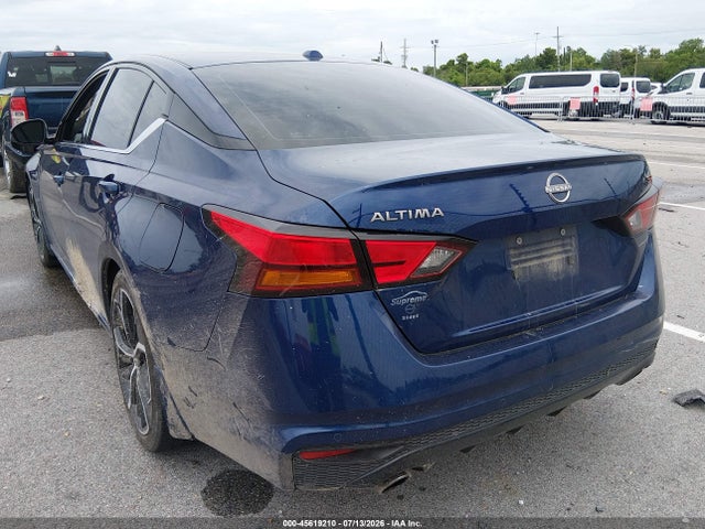 1N4BL4CV3RN300877 Nissan Altima Sr Fwd