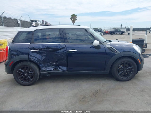 Mini Countryman Cooper S 2016 WMWZC3C51GWT07141 Image 13
