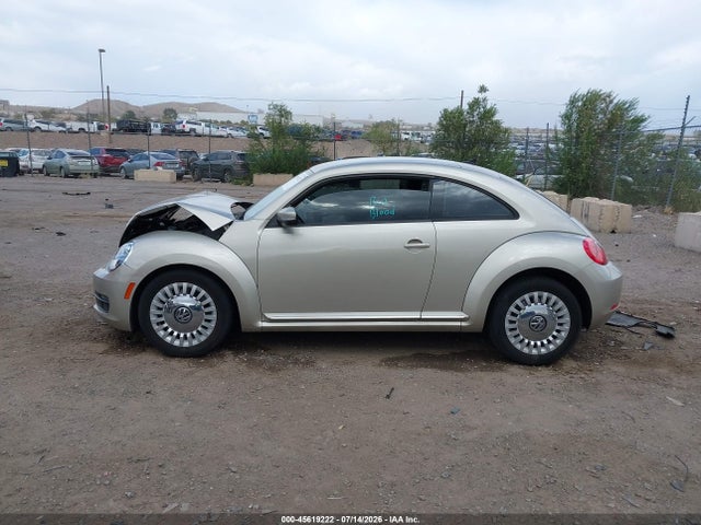 3VWJ07ATXEM664992 Volkswagen Beetle 1.8t
