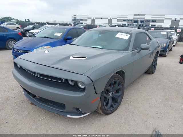 2018 Dodge Challenger Sxt Plus მანქანა იყიდება აუქციონზე, vin: 2C3CDZAG1JH182794, აუქციონის ნომერი: 45619248