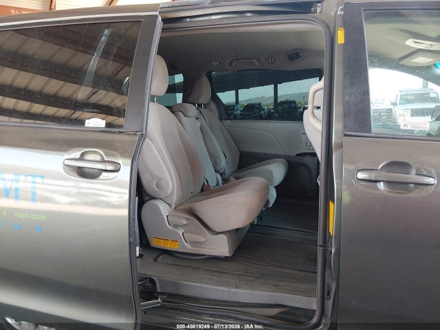 Toyota Sienna Le V6 8 Passenger 2014 5TDKK3DC0ES425716 Image 8