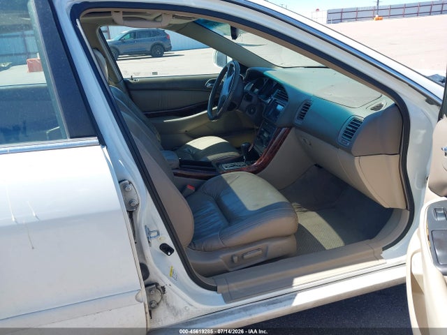 45619285 :رقم المزاد ، 19UUA5675YA045815 vin ، 2000 Acura Tl 3.2 مزاد بيع