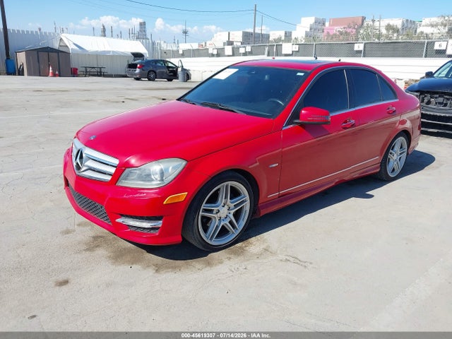 2012 Mercedes-benz C 250 Luxury/sport მანქანა იყიდება აუქციონზე, vin: WDDGF4HB9CA618836, აუქციონის ნომერი: 45619307