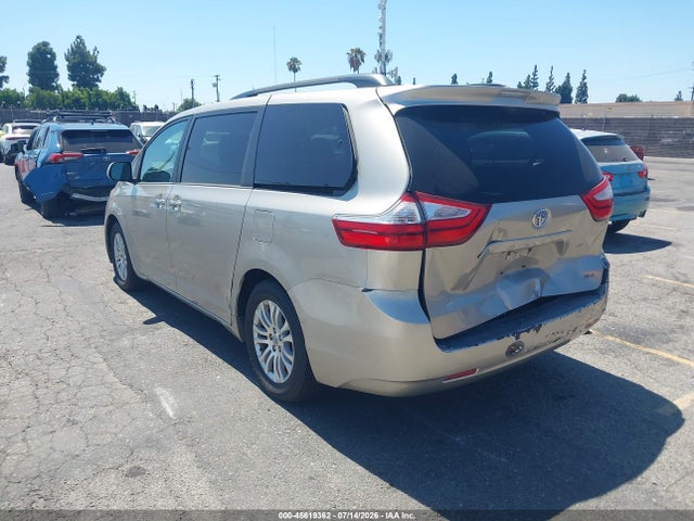 Продажа на аукционе авто 2016 Toyota Sienna Xle 8 Passenger, vin: 5TDYK3DC6GS721000, номер лота: 45619362