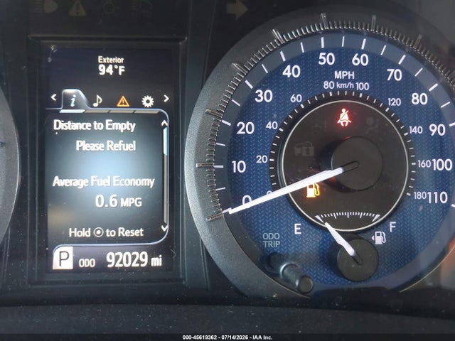 5TDYK3DC6GS721000 Toyota Sienna Xle 8 Passenger