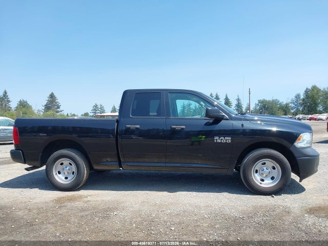 1C6RR6FG2JS322267 RAM 1500 Tradesman 4x2 6&#039;4 Box