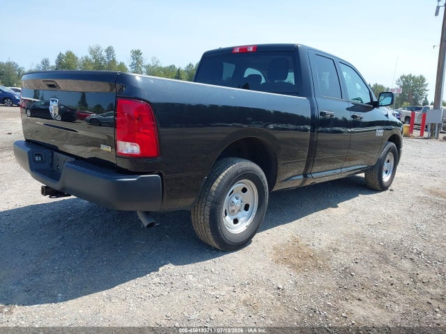1C6RR6FG2JS322267 RAM 1500 Tradesman 4x2 6&#039;4 Box