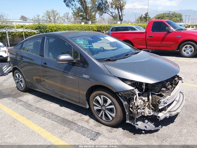 Toyota Prius Prime Plus 2018 JTDKARFP2J3097300 main image