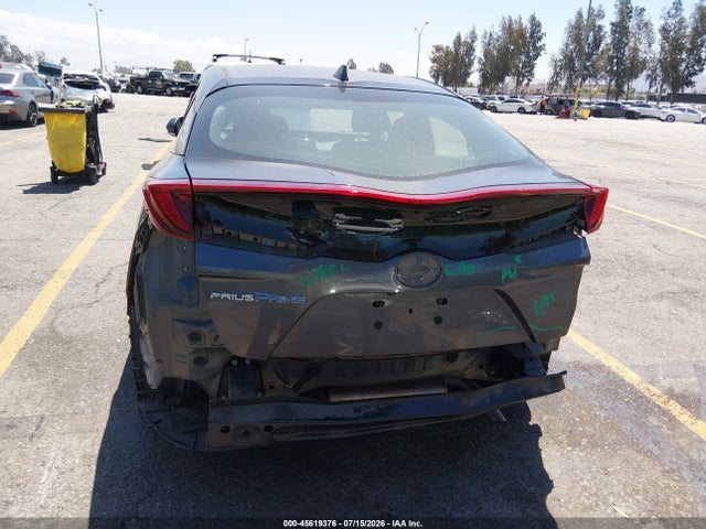 Toyota Prius Prime Plus 2018 JTDKARFP2J3097300 Image 18