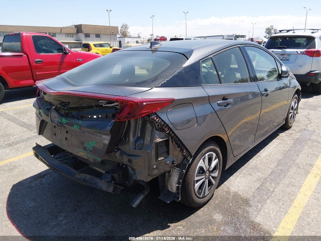 Toyota Prius Prime Plus 2018 JTDKARFP2J3097300 Image 4