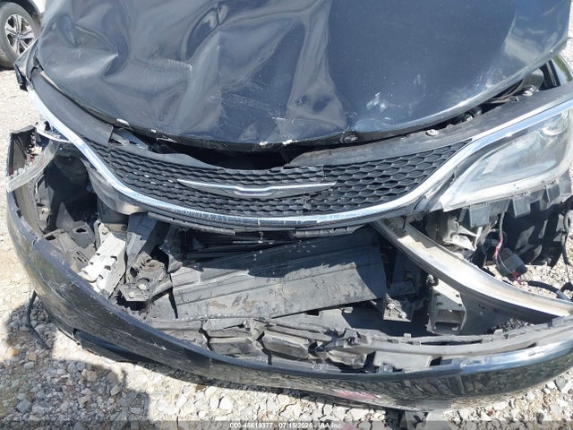 Продаж на аукціоні авто 2016 Chrysler 200 Limited, vin: 1C3CCCAB5GN133666, номер лоту: 45619377