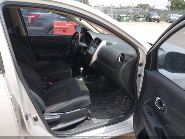 3N1CN7AP1KL859402 Nissan Versa 1.6 Sv