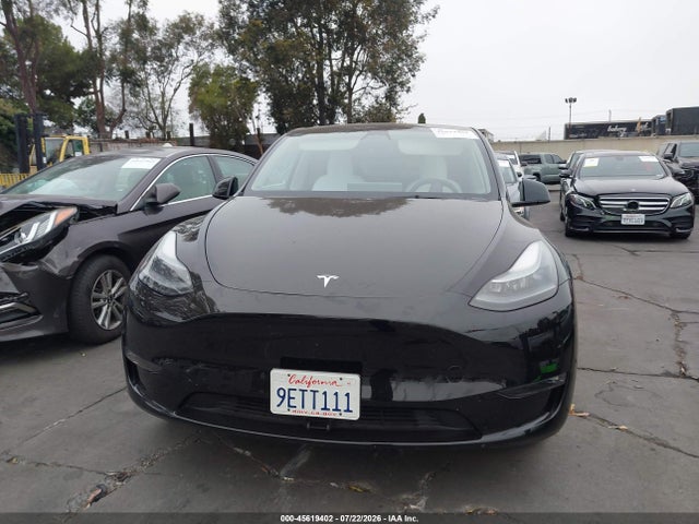 Продаж на аукціоні авто 2023 Tesla Model Y Awd/long Range Dual Motor All-wheel Drive, vin: 7SAYGAEE2PF646437, номер лоту: 45619402