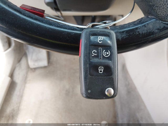 Продажа на аукционе авто 2015 Volkswagen Passat 1.8t Sel Premium, vin: 1VWCT7A32FC098118, номер лота: 45619413